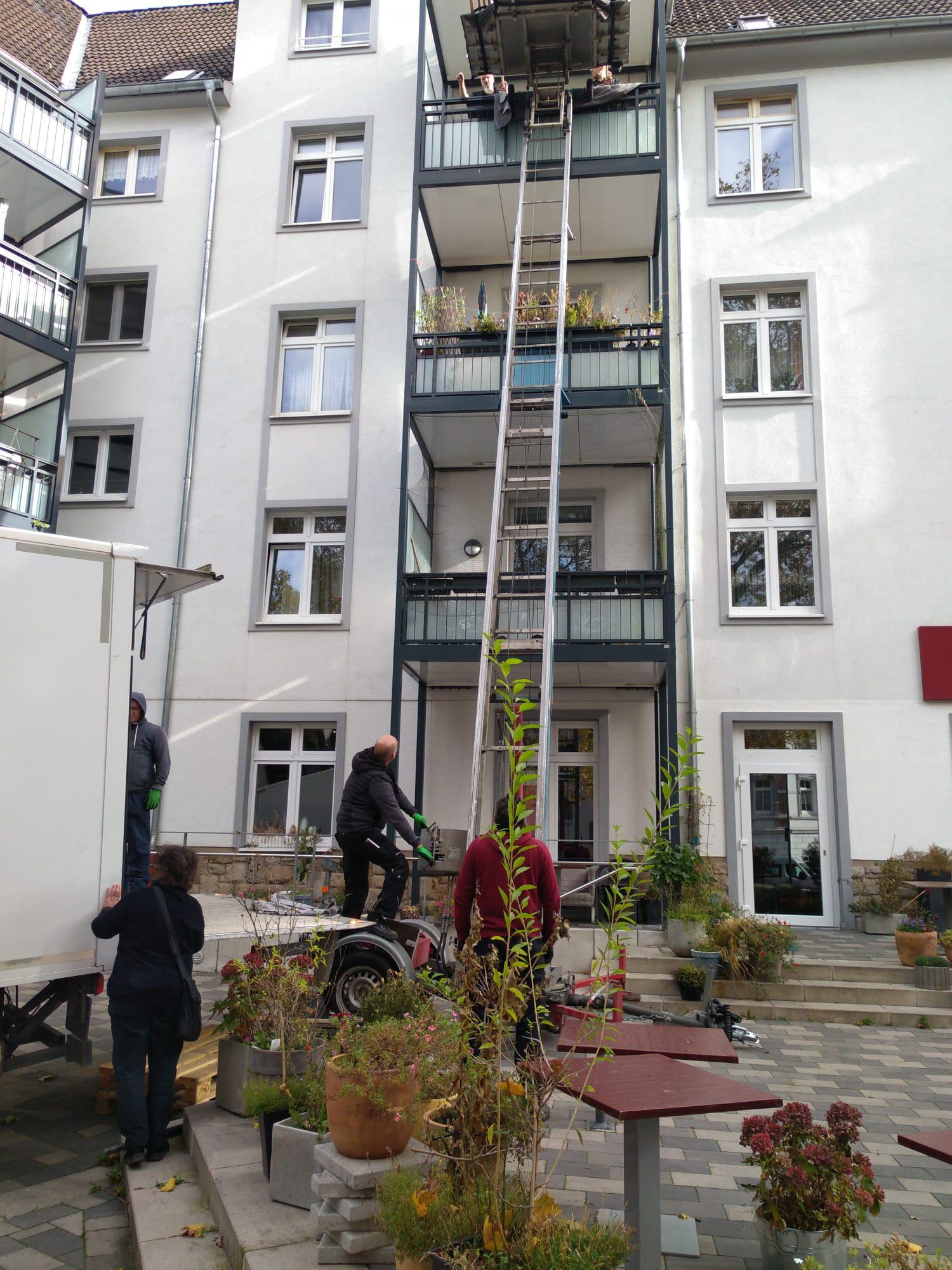 Umzugsarbeiten für Kunden des Jobcenters